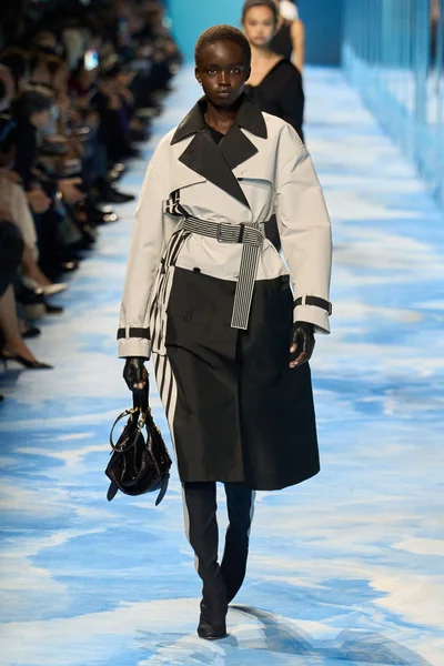 Look 21